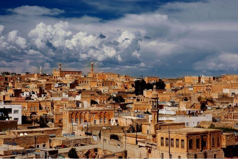 Midyat’ta Gezilebilecek Tarihi ve Kültürel Mekanlar