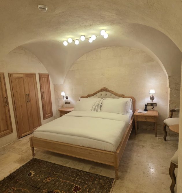 WhatsApp Image 2025-12-19 at 15.52.33